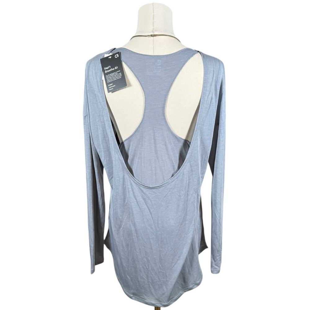 GAPFit Breathe Air Long Sleeve Open Back Athletic Top NWT Light Blue Small - Picture 3 of 10